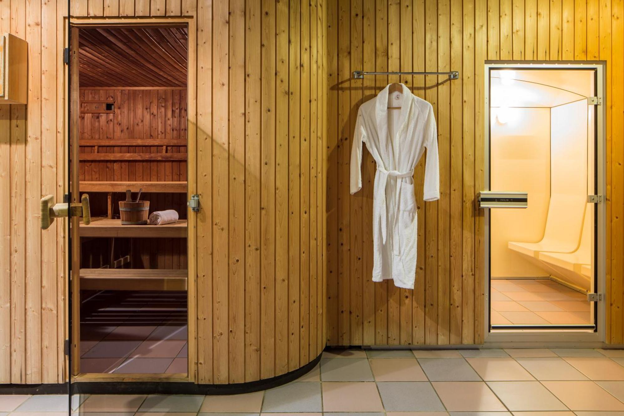 Hotel Olympia サース・アルマゲル エクステリア 写真